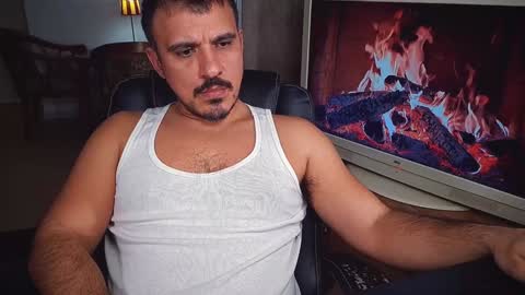 officeman7 online show from 12-27-24, 08:39