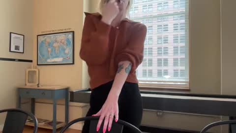 Snapshot of officiallyonlytams chatting on 11-04-25, 09:25 Tams online show from 11-04-25, 09:25