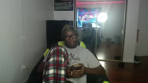 Money online show from 12-04-24, 05:11