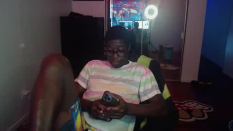 Money online show from 12-13-24, 02:49