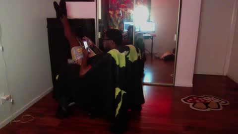 Money online show from 10-08-25, 08:34