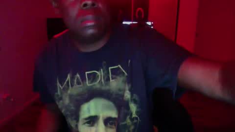 Money online show from 10-18-25, 09:21