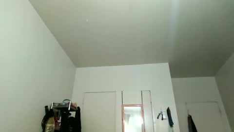 Lit en Cama online show from 09-27-25, 07:41