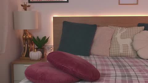 Kourtney online show from 01-27-25, 07:56