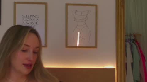 Kourtney online show from 03-06-25, 10:09