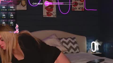 oh_my_julia online show from 10-22-25, 06:07