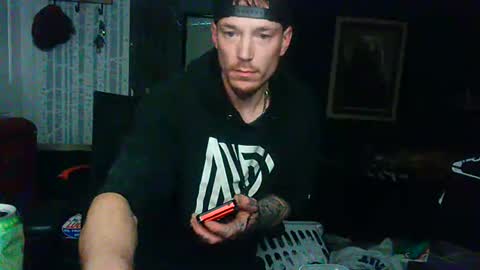 who dares  toss me some  tips lets have fun online show from 11-27-25, 12:40