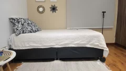 ohanna_ online show from 12-22-24, 11:31