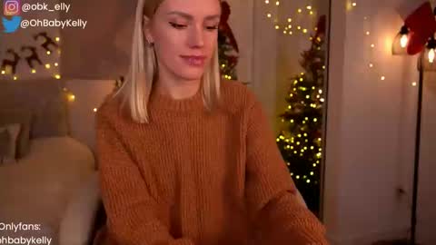 Snapshot of ohbabykelly chatting on 12-31-24, 12:21 Kelly online show from 12-31-24, 12:21