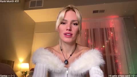 Snapshot of ohbabykelly chatting on 12-18-25, 01:22 Kelly online show from 12-18-25, 01:22