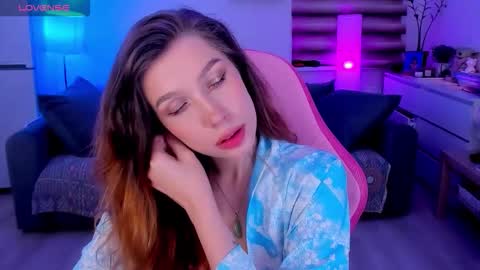 Light  online show from 12-03-25, 09:13