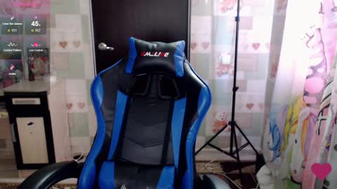 Snapshot of ohnata chatting on 01-28-25, 07:53 Eve every day Moscow time from 8 am to 16 pm online show from 01-28-25, 07:53