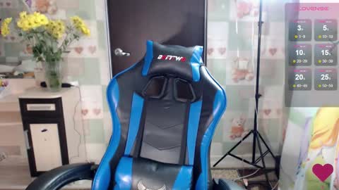 Snapshot of ohnata chatting on 10-10-25, 05:06 Eve every day Moscow time from 8 am to 16 pm online show from 10-10-25, 05:06