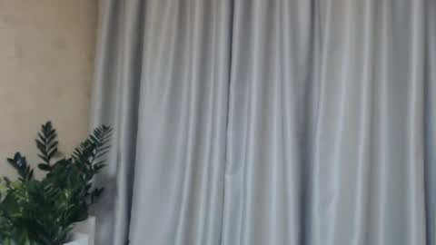 Mari online show from 01-18-25, 05:59