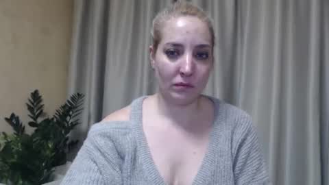 Mari online show from 01-18-25, 09:02