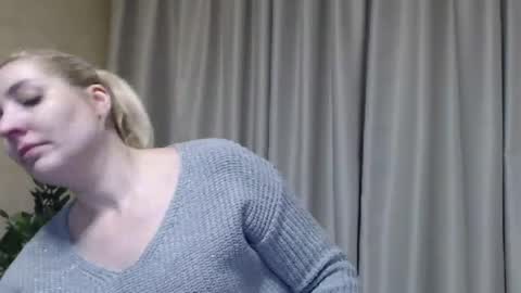 Mari online show from 02-22-25, 06:52