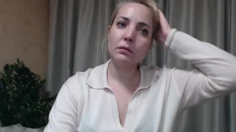 Mari online show from 01-31-26, 07:11