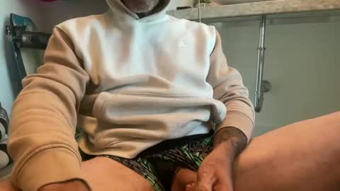 oki42 online show from 01-21-25, 03:54