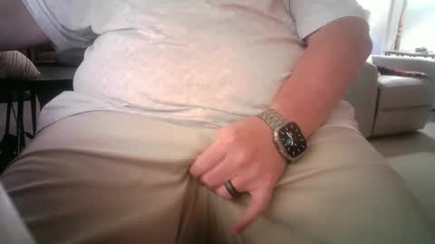 Snapshot of okiehard1 chatting on 10-06-25, 06:27 okiehard1 online show from 10-06-25, 06:27