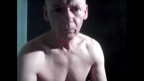 oldbuthorny62 online show from 03-02-25, 10:27