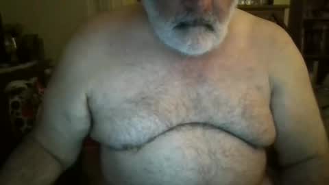 Snapshot of oldcockforyngladies chatting on 01-18-25, 10:39 oldcockforyngladies online show from 01-18-25, 10:39