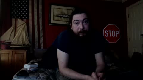 Snapshot of oldfuckus chatting on 12-16-24, 02:38 oldfuckus online show from 12-16-24, 02:38