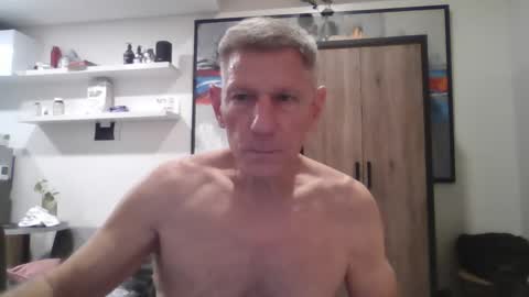 George online show from 09-12-25, 11:54