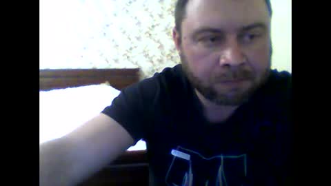 Snapshot of olegvvvvv chatting on 01-18-25, 12:36 olegvvvvv online show from 01-18-25, 12:36