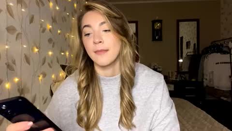 Kem online show from 12-21-25, 05:09