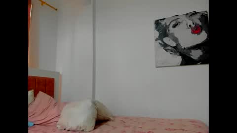 Snapshot of olivahot30 chatting on 12-29-24, 07:32 olivahot30 online show from 12-29-24, 07:32