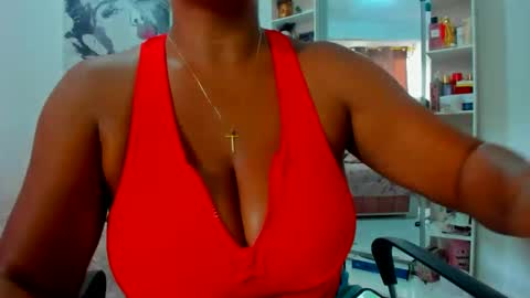 Snapshot of olivahot30 chatting on 01-02-25, 06:56 olivahot30 online show from 01-02-25, 06:56
