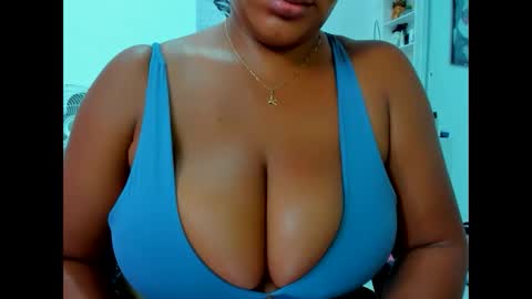 Snapshot of olivahot30 chatting on 02-10-25, 09:15 olivahot30 online show from 02-10-25, 09:15
