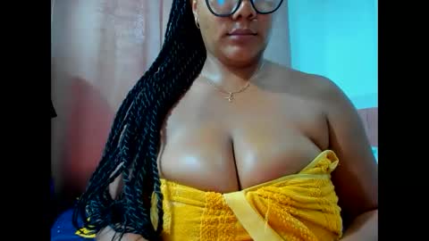 Snapshot of olivahot30 chatting on 02-15-25, 09:59 olivahot30 online show from 02-15-25, 09:59