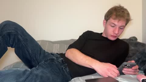 Snapshot of oliver_beck chatting on 01-27-25, 01:37 Oliver Beck online show from 01-27-25, 01:37