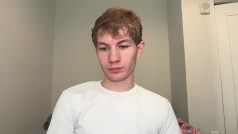 Snapshot of oliver_beck chatting on 02-03-25, 07:00 Oliver Beck online show from 02-03-25, 07:00