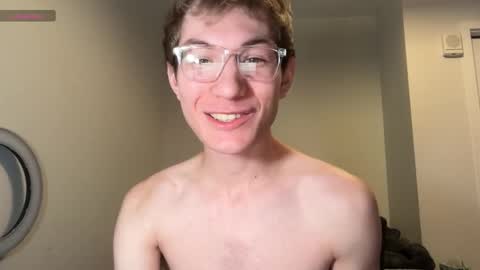 Snapshot of oliver_beck chatting on 11-13-25, 04:22 Oliver Beck online show from 11-13-25, 04:22