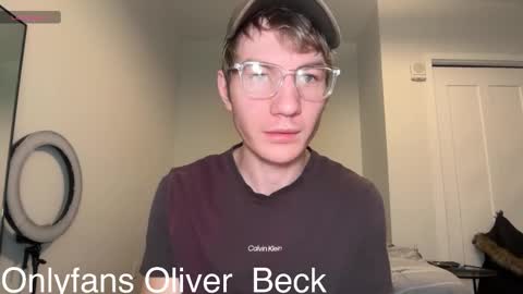 Oliver Beck online show from 11-20-25, 08:19