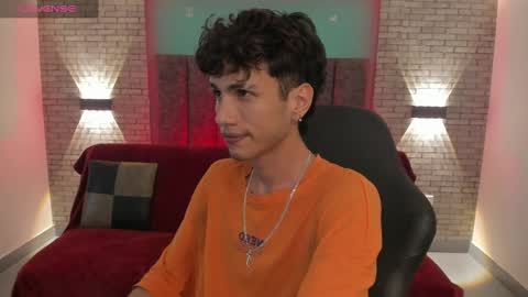 Oliver fast online show from 12-12-24, 04:26