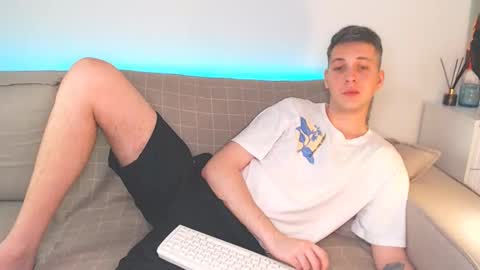 Snapshot of oliver_hort chatting on 01-15-25, 07:01 Oliver online show from 01-15-25, 07:01