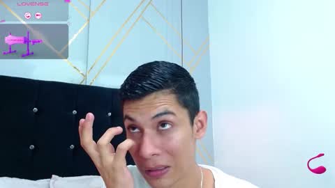 Oliver  Smith online show from 02-04-25, 01:13