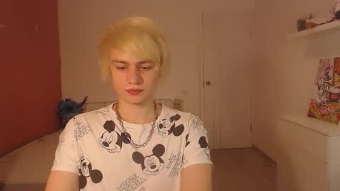 Oliver online show from 09-19-25, 01:40