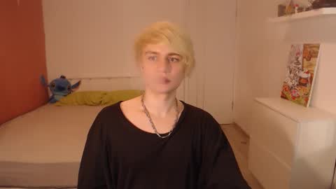 Oliver online show from 09-22-25, 01:18