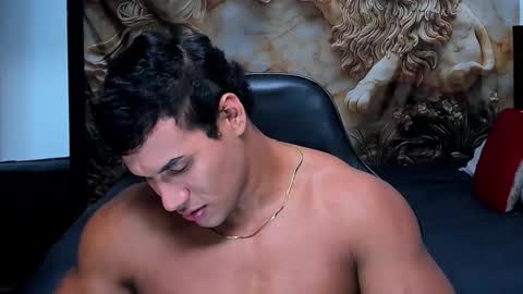 oliver_tommy online show from 11-15-25, 01:14