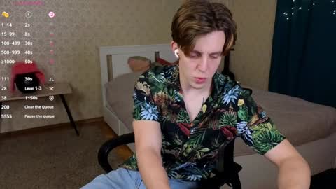 Snapshot of oliver_travis chatting on 12-20-24, 11:37 Oliver Evans online show from 12-20-24, 11:37