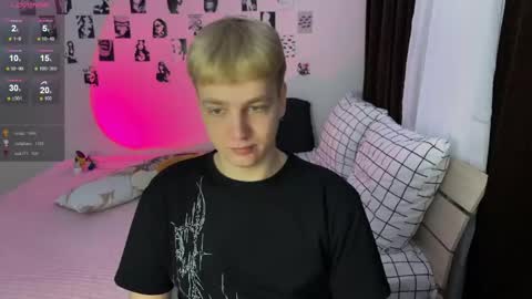 oliver online show from 12-16-25, 01:05