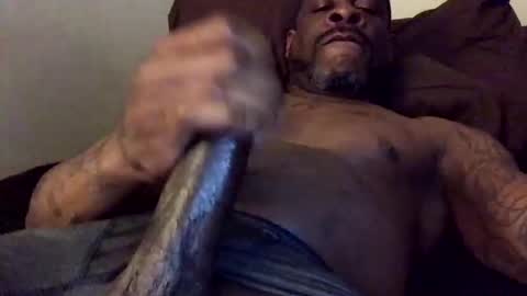 olivertwist1273 online show from 02-10-25, 03:35