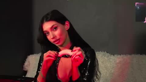 Snapshot of olivia_faye chatting on 09-19-25, 06:08 Olivia Faye online show from 09-19-25, 06:08