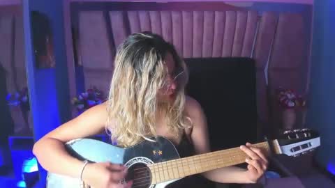  OLIVIA  online show from 01-19-25, 03:08