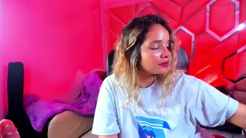  OLIVIA  online show from 02-26-25, 06:37