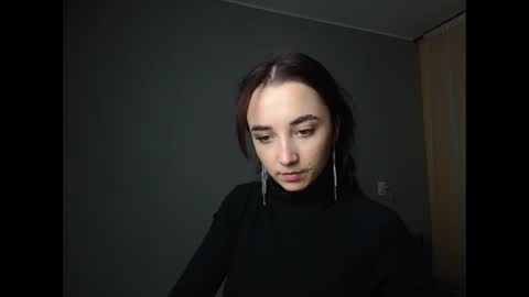 Olivia online show from 02-17-25, 08:36